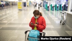 В країні проголосили епідемію, надзвичайний стан та комендантську годину від 20 години вечора до 5-ої ранку