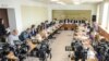 Lidhja Demokratike e Kosovës dhe Lëvizja Vetëvendosje gjatë një tryeze për dialogun