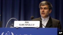 فریدون عباسی دوانی، رییس سازمان انرژی اتمی ایران.