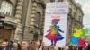 Protest roditelja dece sa autizmom ispred zgrade Vlade Srbije u Beogradu, 2. april 2025.