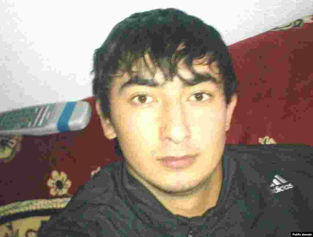 Радик Юсупов был убит 16 декабря 2011 года в городе Жанаозен.