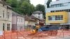 Lokacija budućeg spomenika miru "Ruka u ruci" u centru Srebrenice. 