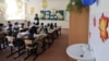 Părinții din zonele Ucrainei ocupate de Rusia sunt amenințați cu privarea de drepturile părintești dacă nu își trimit copiii la școli pro-Moscova în această toamnă. (Imagine de arhivă)