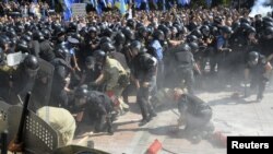 Біля Верховної Ради України в Києві, 31 серпня 2015 року