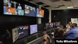 Телемост Кишинев - Киев - Тбилиси, студия Свободной Европы, Молдова