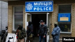 Захоплена сепаратистами будівля МВС у Слов’янську 