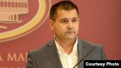 Портпарол на Влада на Македонија, Миле Бошњаковски