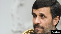 محمود احمدی‌نژاد
