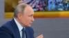 Уладзімір Пуцін падчас прэсавай канфэрэнцыі