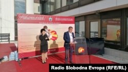 Претседателот на Државната изборна комисија(ДИК), Оливер Деркоски на прес-конференција за предвремените парламентарни избори 2020.
