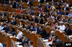Statisticile Politico vin în contextul în care zilele acestea are loc ultimul plen al Parlamentului European din acest mandat, înaintea alegerilor europene din 9 iunie.