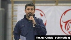 Кыргызстандын Футбол федерациясынын башкы катчысынын орун басарынын милдетин аткаруучу Нурдин Букуев.
