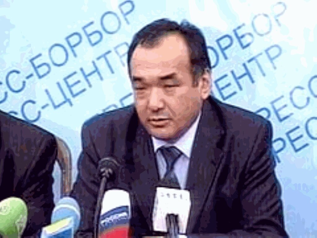 Азим Исабеков работал премьер-министром с 29 января 2007 года по 29 марта 2007 года. 
