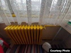 Радијатор во соба во студентскиот дом „Кузман Јосифовски - Питу“ - Скопје