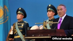 Нурсултан Назарбаєв