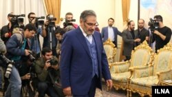 علی شمخانی از وزارت اطلاعات جمهوری اسلامی خواسته است که فیلم‌ها و «اعترافات» مرتبط با این پرونده را منتشر کند.