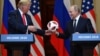 Дональд Трамп менен Владимир Путин маалымат жыйыны учурунда. 16-июль, 2018-жыл 