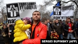 Під час вшанування в Києві жертв Голодомору-геноциду 1932–1933 років в Україні (архівне фото)
