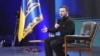 Зеленский мегӯяд, ду сарбози чиниро дар Донетск асир гирифтанд