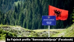 Granica sa Crnom Gorom, kako ju je pokret Samoopredeljenje obeležio