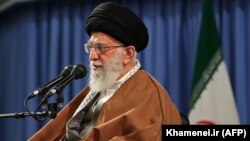 علی خامنه‌ای در سخنان روز چهارشنبه خود بار دیگر سند ۲۰۳۰ یونسکو را مورد انتقاد شدید قرار داد.