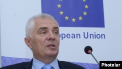 Հայաստանում Եվրամիության պատվիրակության ղեկավար, դեսպան Պյոտր Սվիտալսկի, արխիվ