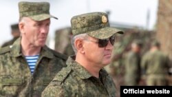 Vadim Krasnoselski conduce manevre militare pe timp de pandemie de coronavirus