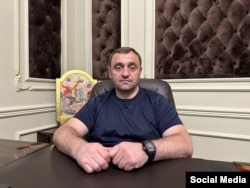 Armen Sarkisian a murit în spital din cauza rănilor suferite în explozie.