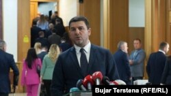 Memli Krasniqi. Fotografi nga arkivi.