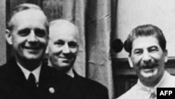 Падпісаньне пакту Молатава-Рыбэнтропа, Масква, 23 жніўня 1939