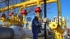 Zaposlenik radi u postrojenju za distribuciju gasa Chisinau-1 energetske kompanije Moldovatransgaz. 