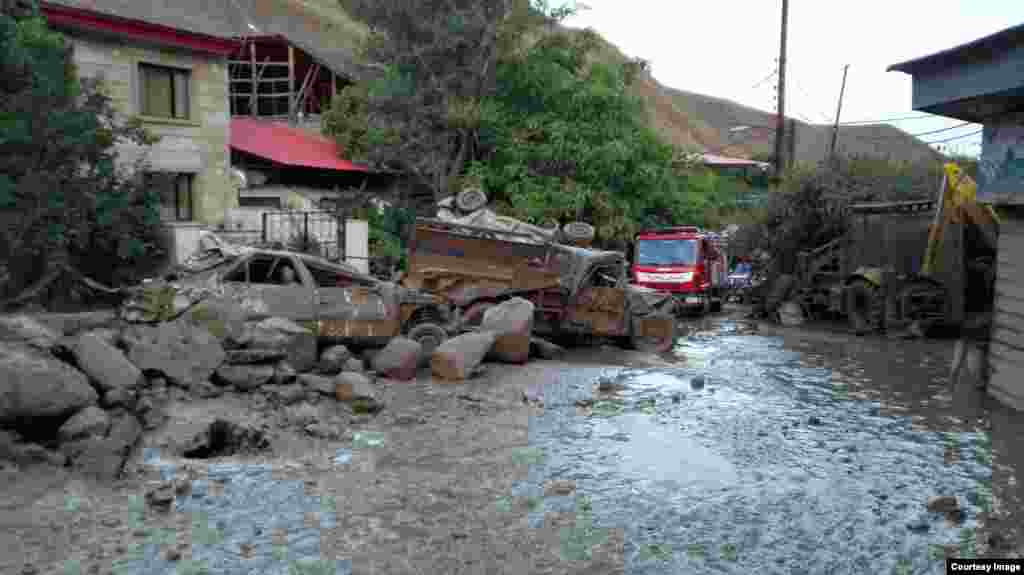 سیل در روستای سیجان استان البرز