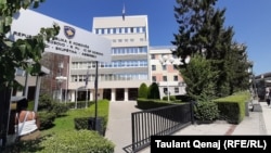Зградата на Собранието на Косово, во која се сместени и канцелариите на Претседателството. (Архивска фотографија)
