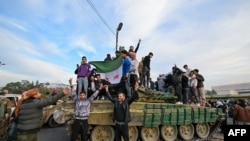 Rebelii din Siria susțin că au preluat controlul asupra capitalei. 