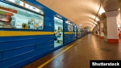 Станцію метро «Палац спорту» тимчасово зачинено