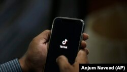 پاکستان کې ټیکټاک کارول
