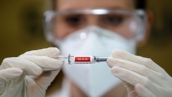 Turism și vaccin: cum îi conving autoritățile pe oameni să se vaccineze