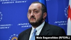 Несмотря на небольшой политический стаж Георгия Маргвелашвили, мало кто в стране сомневается в победе на выборах ставленника Иванишвили