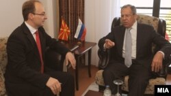 Лавров во Охрид, април 2011.На средба со тогашниот министер за надворешни работи Антонио Милошоски.