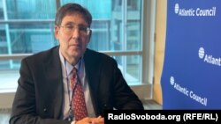 Джон Гербст, американський дипломат, директор Євразійського центру «Атлантичної ради»