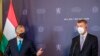 Mađarski premijer Viktor Orban i češki premijer Andrej Babiš, 29. septembar 2021. Poraz Babiša na izborima u Češkoj biće uznemirujuća vest za Orbana, koji bi sledeće godine mogao da izgubi na izborima ako njegovi protivnici održe obećanje da će formirati jedinstven front.