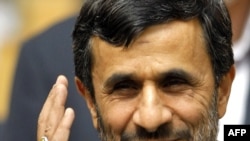 محمود احمدی‌نژاد