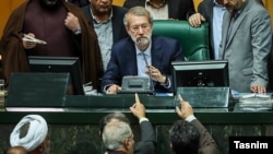 علی لاریجانی در جلسه استیضاح علی ربیعی، وزیر سابق تعاون، کار و رفاه اجتماعی.