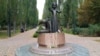 Пам'ятник дітям, розстріляним у Бабиному Яру