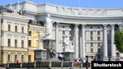 У зовнішньополітичному відомстві твердять, що «важко не помітити досягнутих результатів» у боротьбі з корупцією