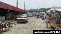 Illýustrasiýa suraty. Lebap welaýatynda bir bazar. 