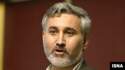 محمدرضا خاتمی که در رای‌گیری سال ۸۸ «کودتای انتخاباتی» شد و «ما هنوز هم به روند انتخابات ۸۸ اعتراض جدی داریم».