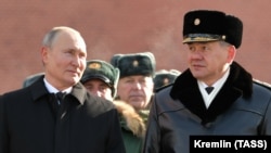За даними Міноборони Росії, протягом квітня проведуть понад чотири тисячі військових навчань різного масштабу