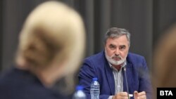 Главният държавен здравен инспектор Ангел Кунчев по време на дебат за COVID-19, 5 октомври 2021 г.