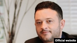 Архива: бизнисменот Јордан Камчев.